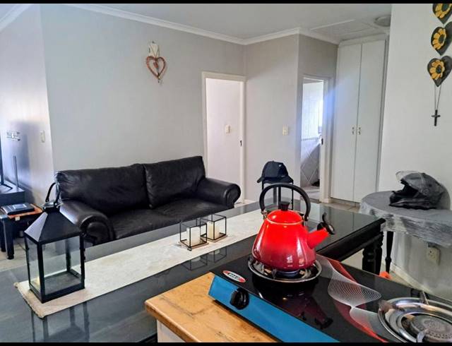 3 BEDROOM TOWNHOUSE FOR SALE IN HEATHER PARK